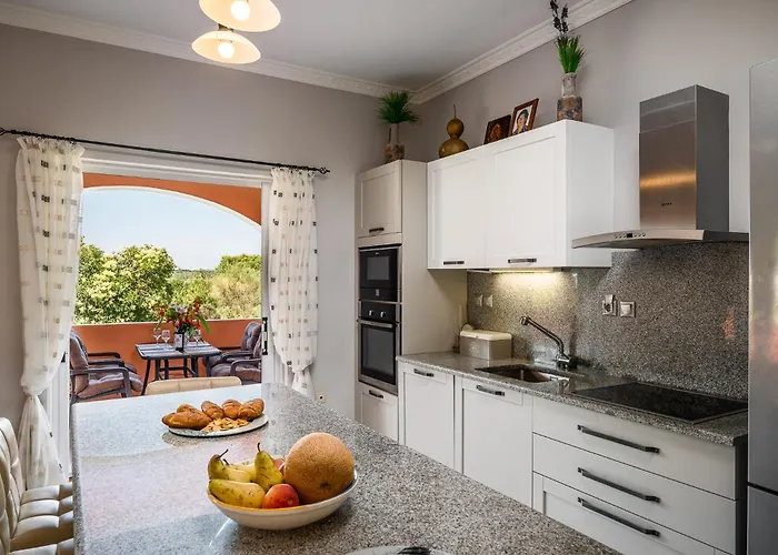 Corfu Poulos Апартаменты