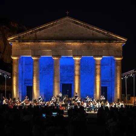 شقة Corfu Poulos *