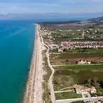 Corfu Poulos Asztrakerí